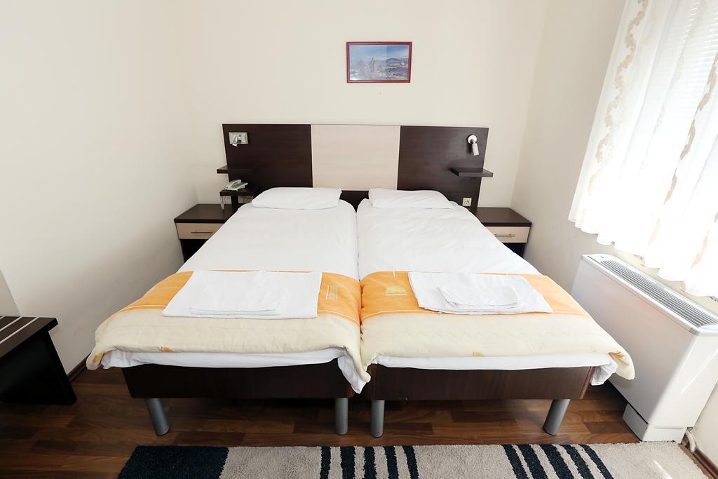 Hotel Globtour Inn Međugorje Extérieur photo